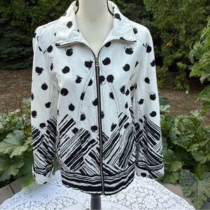 Erin London Women’s Black and White abstract print Women's Zip Jean Jacket XL
